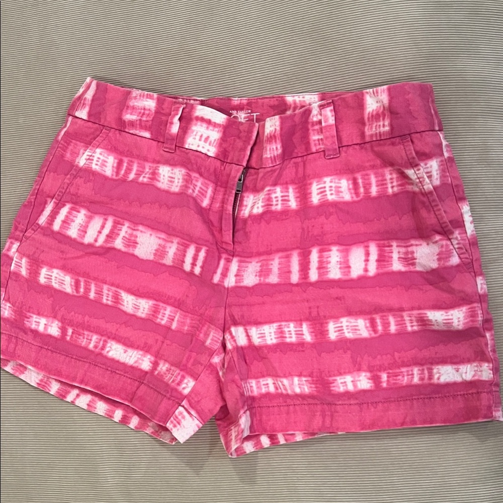 Ann Taylor Pink Patterned Women Shorts